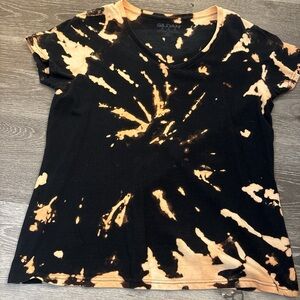 Gildan Black and Orange Graphic Short Sleeve Tee Reverse Tie dye